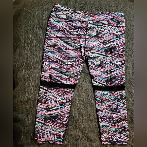 Fabletics 7/8 leggings - Picture 2 of 2